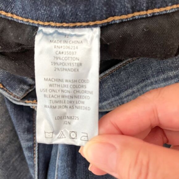 Joe's Hi Waisted Straight Leg Distressed Whiskering Faded Pocket Stretch Jeans - Picture 11 of 12